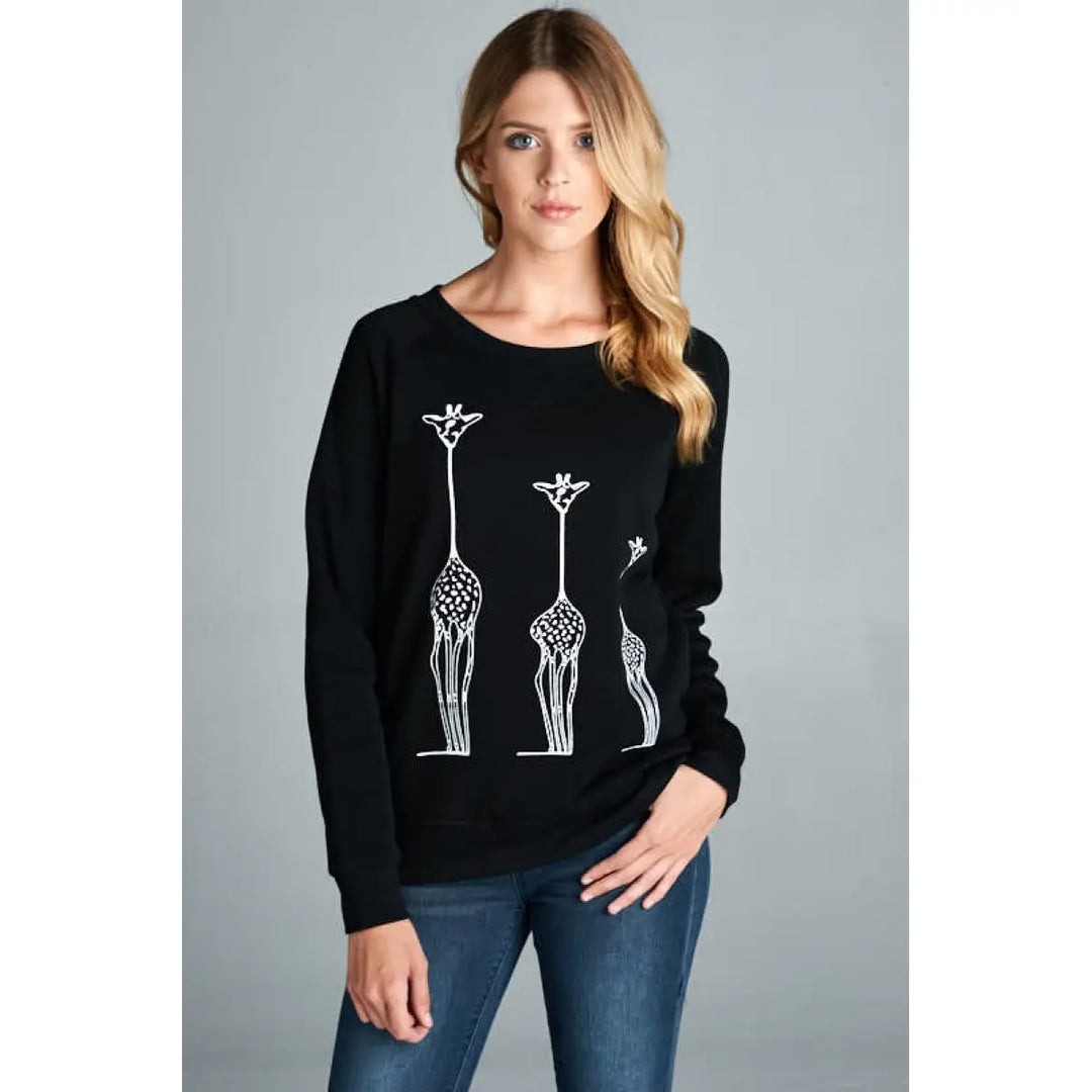 Giraffes Top Black Long Sleeve Pullover