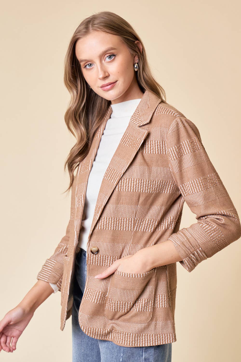 Shirred Sleeve Textured Blazer