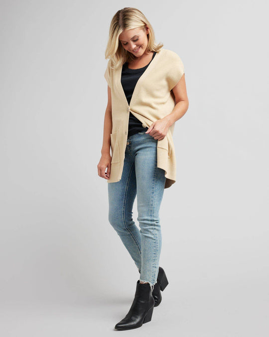 Semester Vest Cardigan in Neutral Color