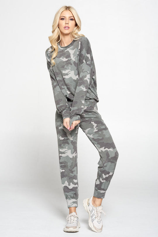 Camo Print Crew Neck Sweatshirt Top