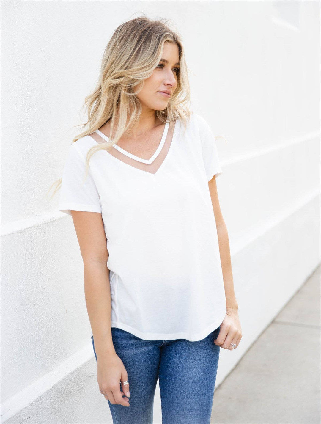 Mesh V-neck Bliss Top