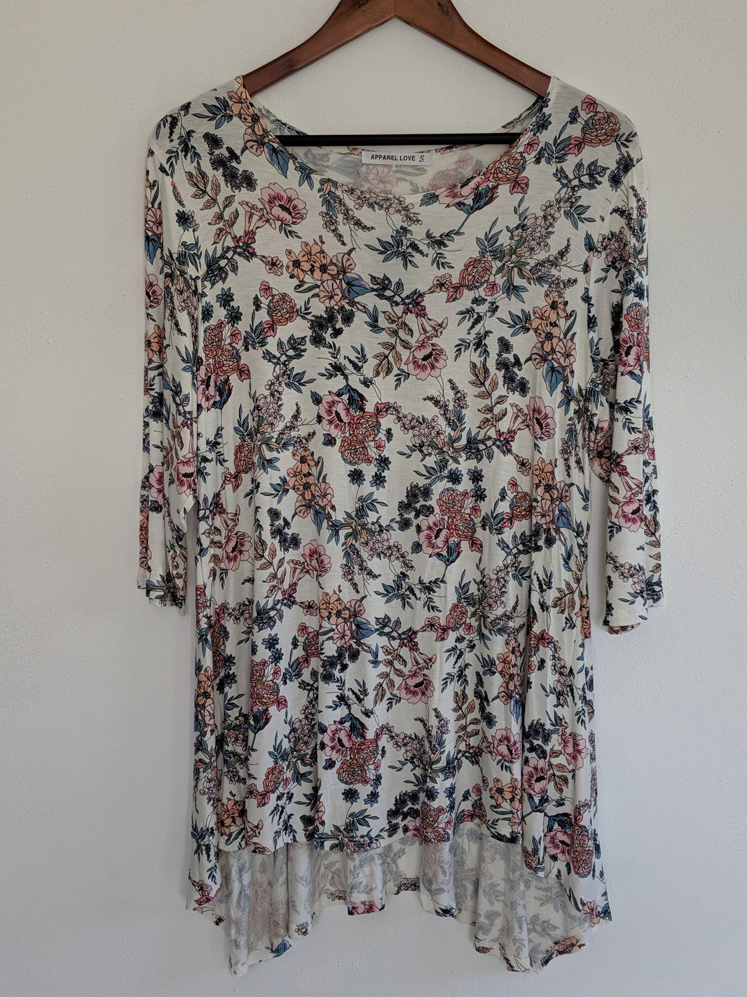 Blouse Top Asymmetrical Back 3/4 sleeve Last ones!