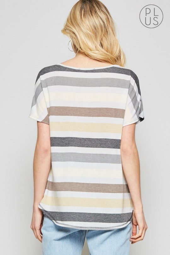 Raglan Top V-Neck Size 1X, 2X Last ones!